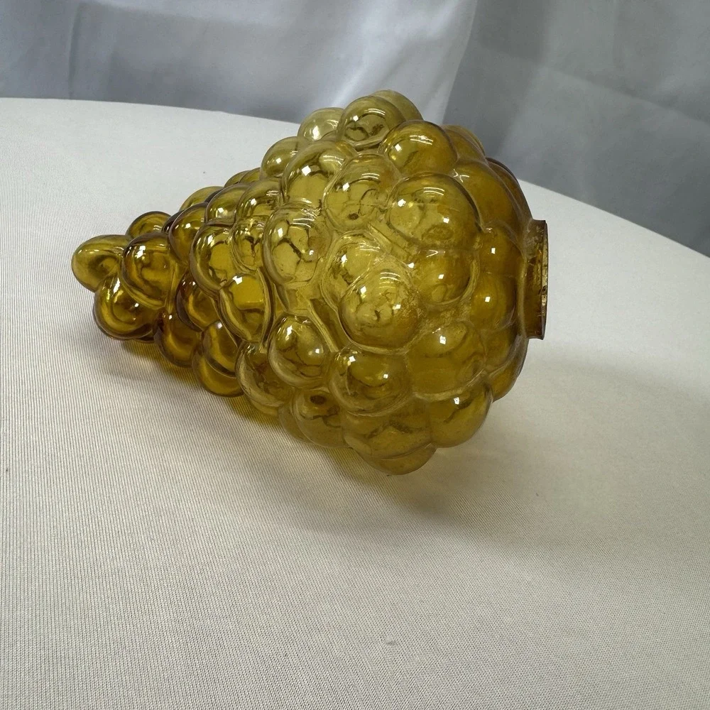 VINTAGE AMBER GRAPE PATTERN GLASS‎ LIGHT SHADE